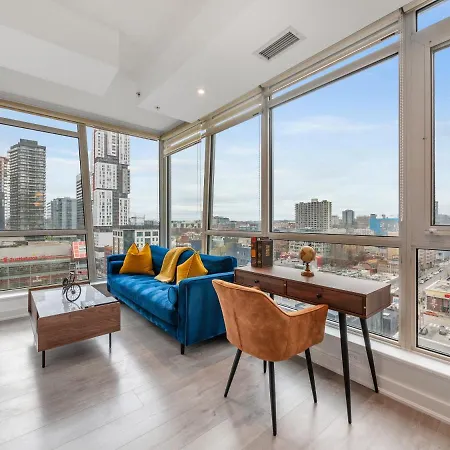 High-End 2 Bedroom Condo - Entertainment District, Downtown - City Skyline View & Balcony